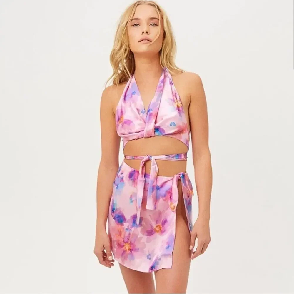 Frankie’s Bikinis Matilda Wrap Skirt Bikini Swim Coverup Silk Skirt Size Large